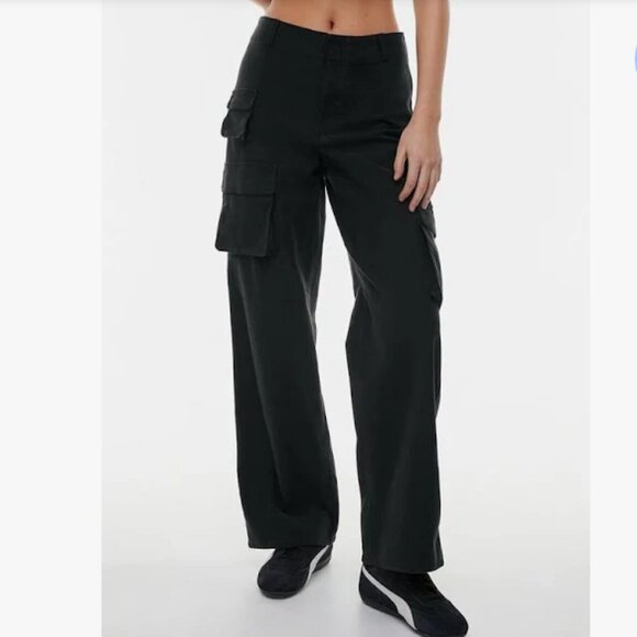 Aritzia TNA Picture Cargo Pants Black 12 High waist wide leg loose trendy casual - Picture 1 of 12
